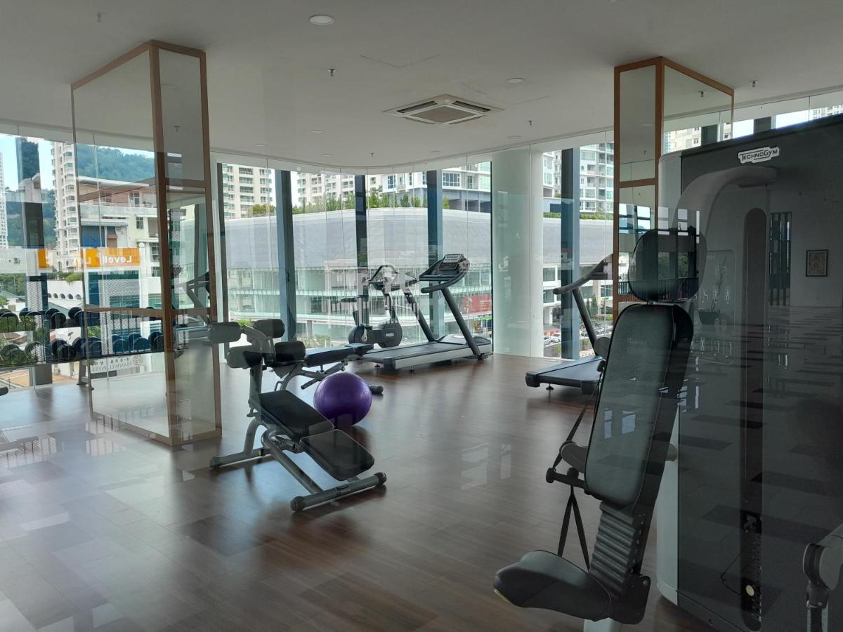 The Landmark Comfort Relax Spacious Sea View By Iz Tanjung Tokong Exterior photo