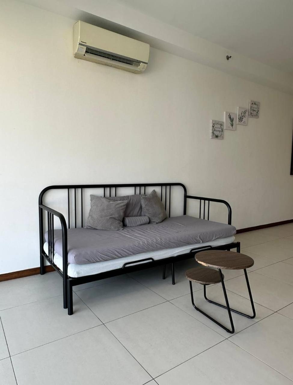 The Landmark Comfort Relax Spacious Sea View By Iz Tanjung Tokong Exterior photo